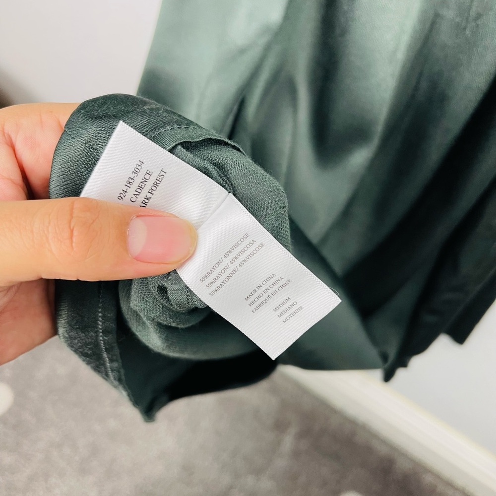Nwot Rails Cadence Button Down Forest Green Shiny… - image 7